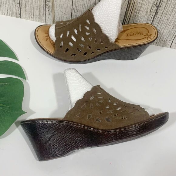 BORN Brown Suede Leather Wedged Cushioned Sandals Size 9 Womens - Picture 2 of 7